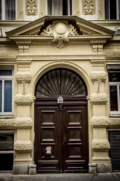 Romeo'S Apartment Budapesta